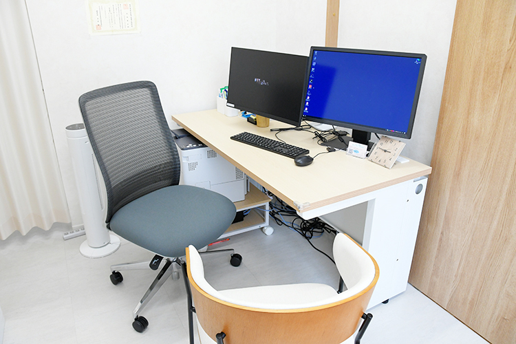築地駅前内科・婦人科クリニック 中央区 生活背景にも目を向け、一人ひとりに寄り添う診療を追求