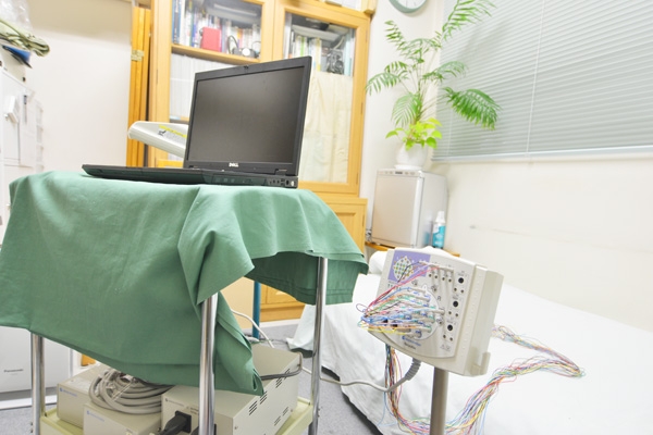 脳波検査もできるクリニックはなかなかない 29800 ma 4 1373093244
