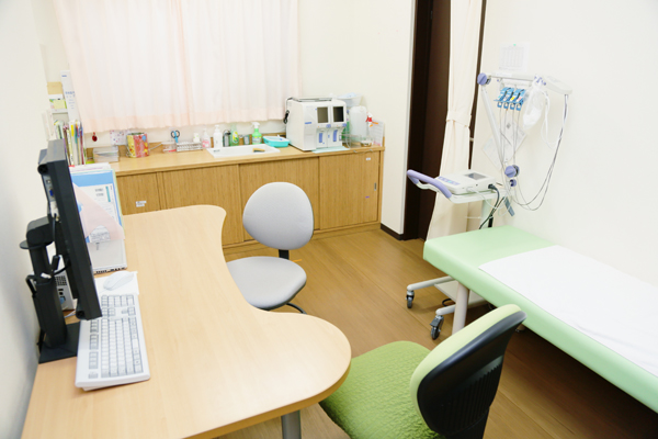 わかりやすい診療とともMCIの危険度判定の採血も行っている Cs4