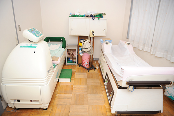 ペインクリニックならではの機器も充実 %ef%bc%94