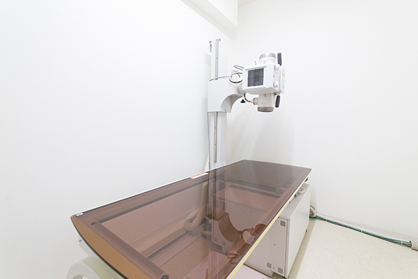 レントゲンなどの検査機器も充実している