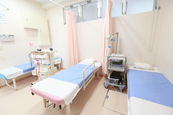 清潔感あふれる処置室 21570 ma 4 1412591367