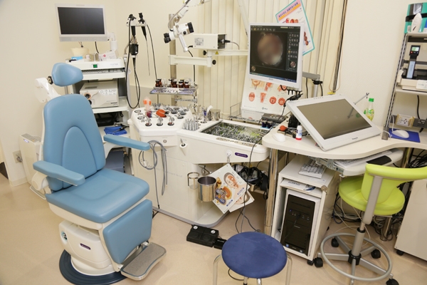 丁寧な診察をモットーとしている院長が診てくれる診察室 173949 ma 4 1434954603