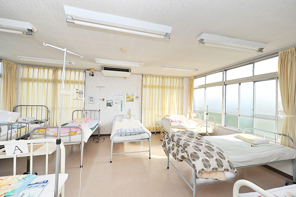 3階にある点滴室でベッド数も多い
