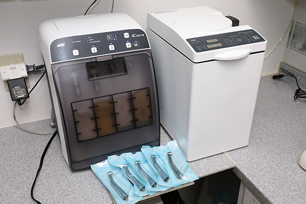 院内感染予防のために滅菌に力を入れている同院 20190405 4