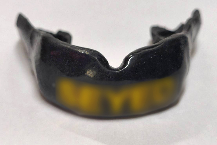 駒込駅前デンタルクリニック  豊島区 競技者の口腔を守るスポーツ用マウスガードも作製している