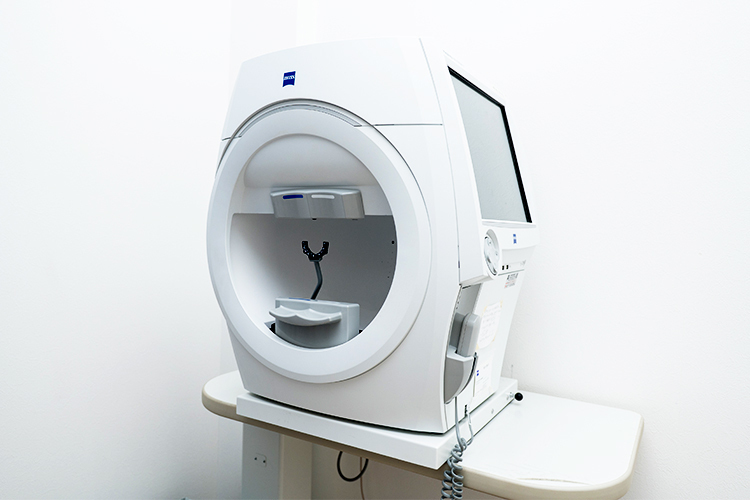 東久留米つぼい眼科 東久留米市 各種検査機器を揃え、目の状態を多角的に把握できる体制を整える