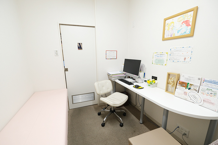 こもれびレディースクリニック大阪本町 大阪市中央区 落ち着いた環境で丁寧な診療を提供