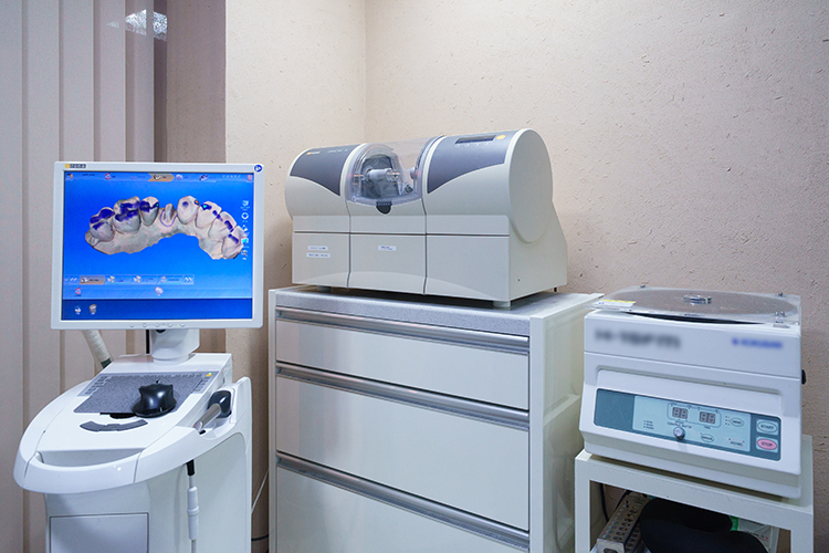 医療法人社団剣正会 東上野歯科クリニック 台東区 歯科用3DCTやCAD／CAMシステムもそろえる
