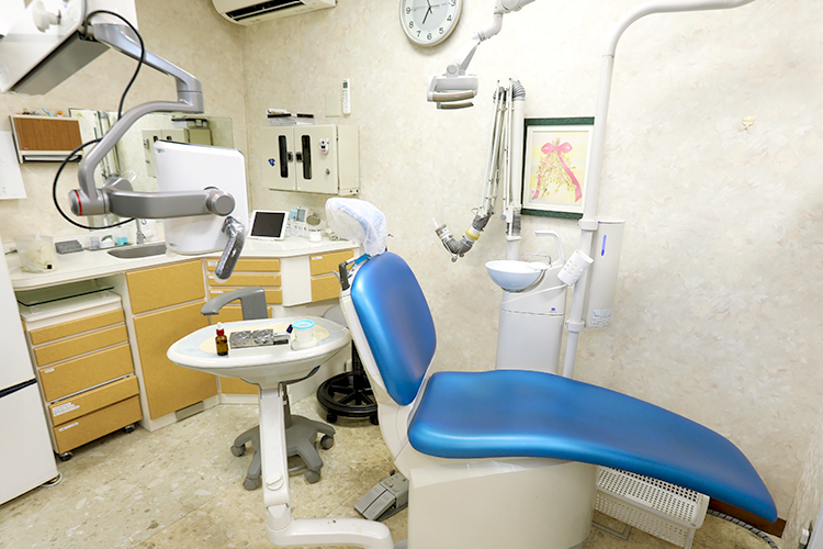 大沢歯科医院 瀬戸市 個室や、半個室のスペースもある