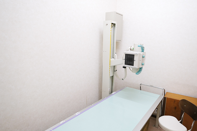 よしだ健康ケアクリニック 横浜市緑区 腹部・胸部の検査を行うエックス線検査室