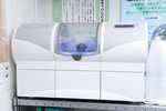 パラシオン歯科医院 越谷市 CAD／CAMシステムも導入。患者の要望に素早く応えている