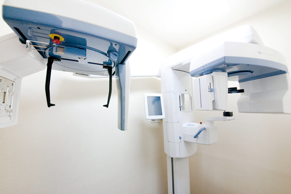 加藤デンタルクリニック 横浜市中区 被ばく量の少ないデジタルエックス線撮影機と歯科用CT