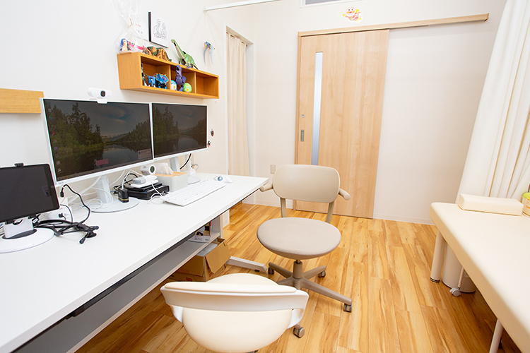 たけうちファミリークリニック 相楽郡精華町 地域のかかりつけとして幅広い年齢層の診察を行っている