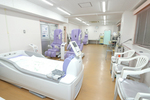 三愛クリニック 豊中市 広々としたリハビリテーションルーム