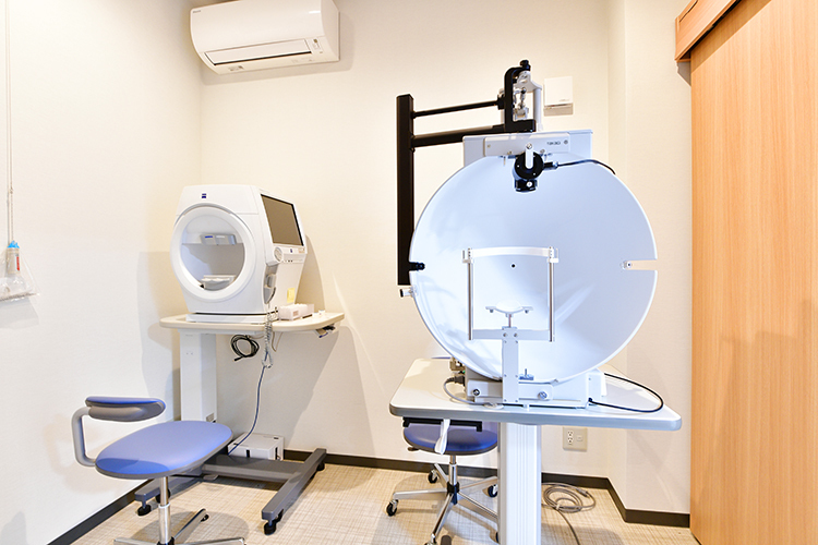 安藤眼科クリニック 練馬区 検査機器も充実。何かあれば気軽に相談可能