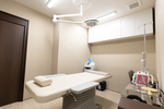 VERNO SKIN CLINIC 世田谷区 多種類の先進機器を取りそろえ、患者の要望に沿った治療を提案