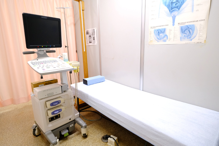 クリニック津田沼 船橋市 地域の幅広い年齢層の患者が来院する