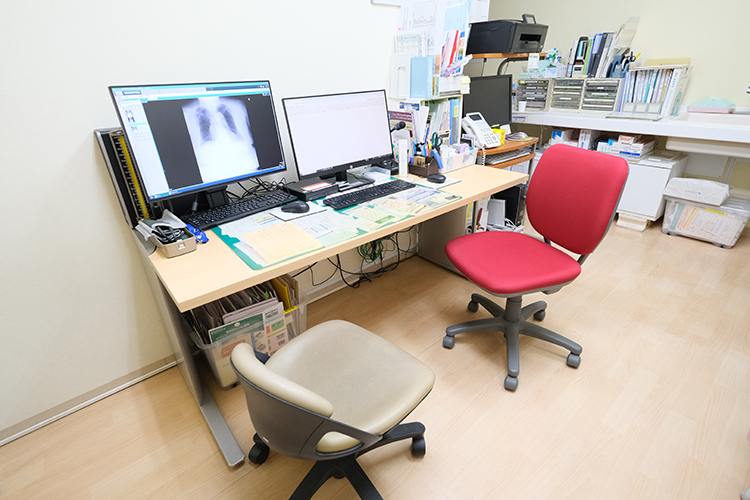 英診療所 江戸川区 一人ひとりに向き合った診療を心がける