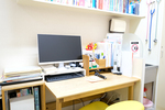 あかちゃんとこどものクリニック 川口市 木のぬくもり感じる診察室