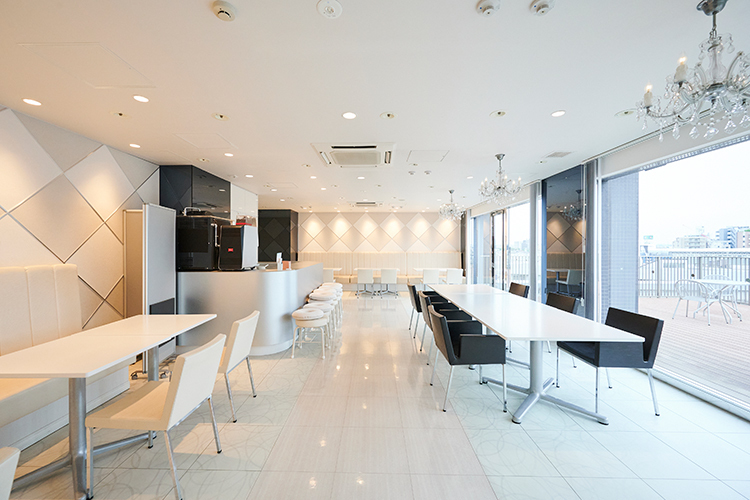 北村医院 川崎市中原区 5階は誰でも利用できるカフェ