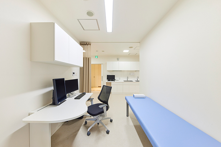 西梅田シティクリニック 大阪市北区 患者のニーズやライフスタイルに合わせて診療を行っている