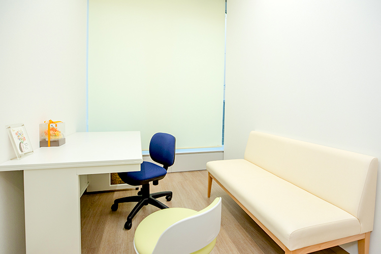内科・糖尿病内科 天王寺めぐみクリニック 大阪市天王寺区 感染防止のため、発熱患者用の隔離室も用意
