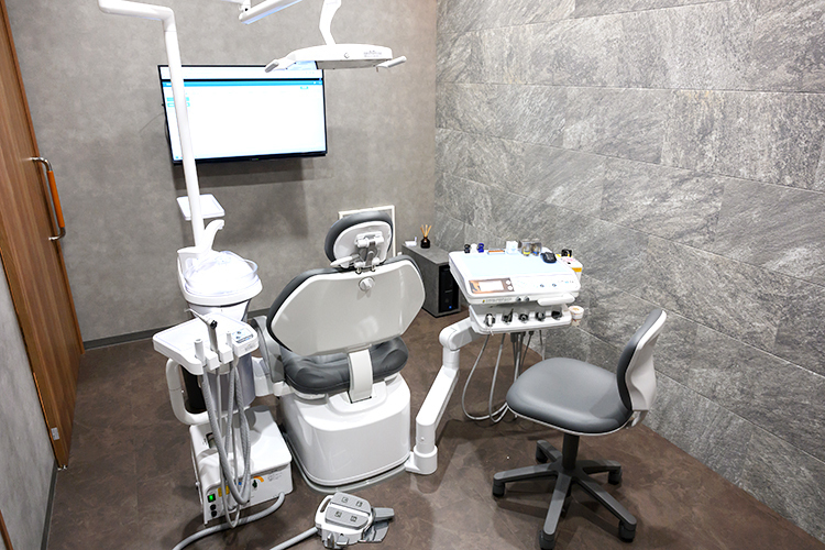 スター歯科 佐倉市 個室のユニットもあり、安心して治療を受けられる
