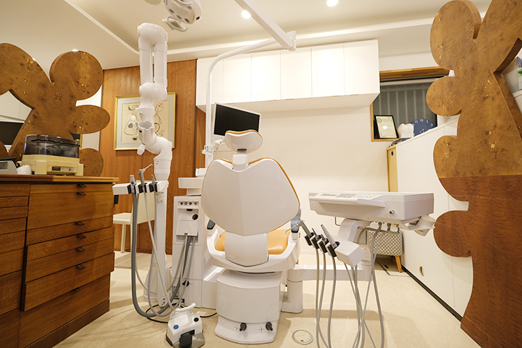 はやし歯科・矯正歯科 世田谷区 患者とクリニックで二人三脚を組むように治療を進める