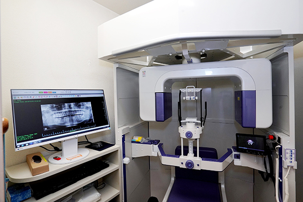 やました歯科 大阪市旭区 歯科用CT。先進の機器を取り入れている