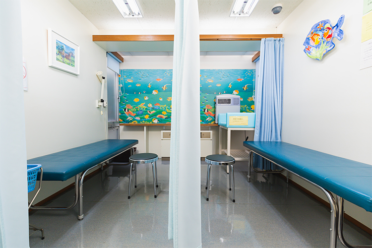 岡田小児科クリニック 新宿区 岡田院長がデザインしたこだわりの院内