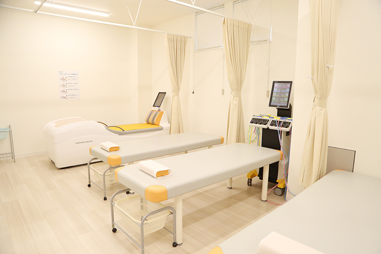 いたみと女性の野田医院県央 三条市 低周波治療器やウォーターベッド型マッサージ器を用意
