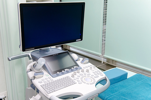 銀座吉田医院 中央区 検査機器も整える