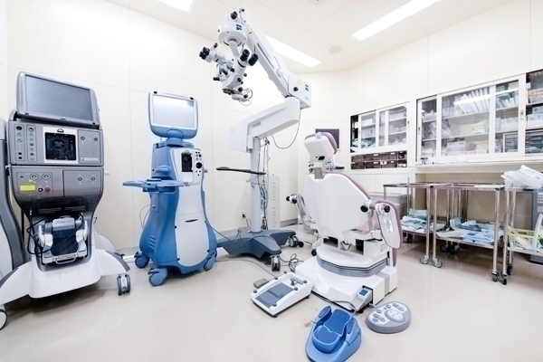 こんの眼科 さいたま市浦和区 清潔感のある手術室