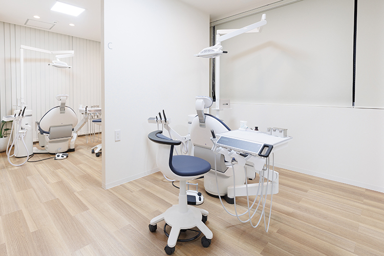 かずまデンタルクリニック 神戸市須磨区 一般的な歯科治療からインプラント、小児矯正など幅広く対応