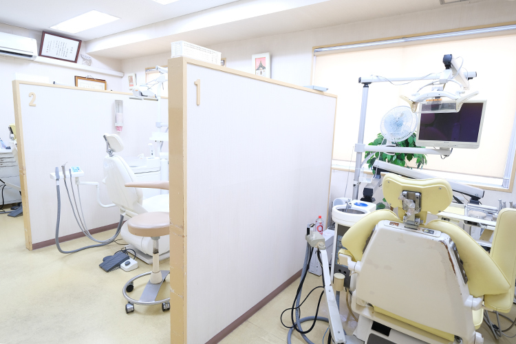 白石歯科医院 松戸市 ゆったりとしたユニットスペース