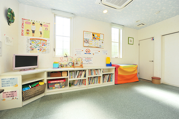 たわだリハビリクリニック 名古屋市港区 キッズルームがあり、子どもが楽しんで待つことができる