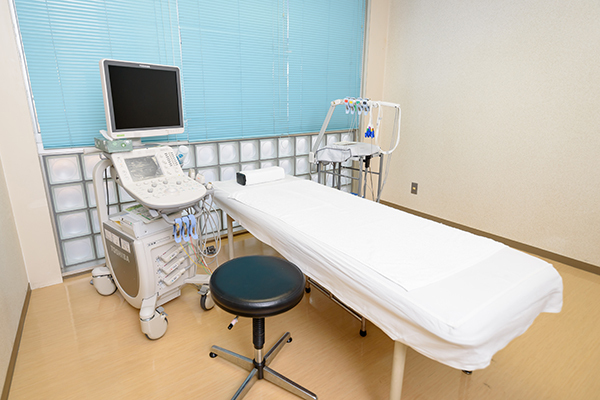 井上内科 大阪市東淀川区 各種検査機器を取りそろえる