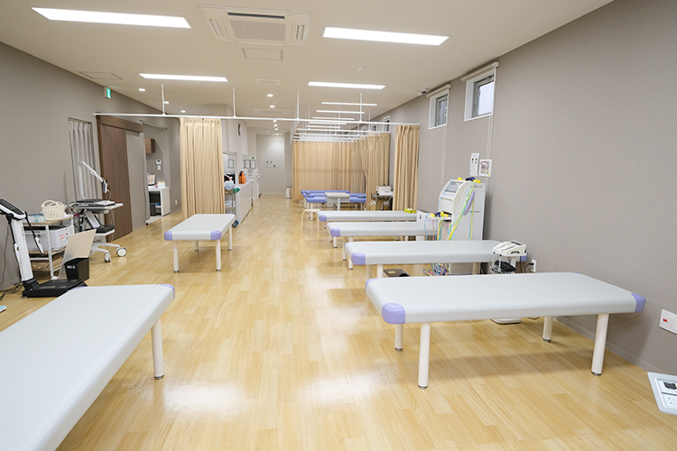 むらた整形外科 福岡市西区 院内が見渡せるよう、風通しの良い造りとなっている