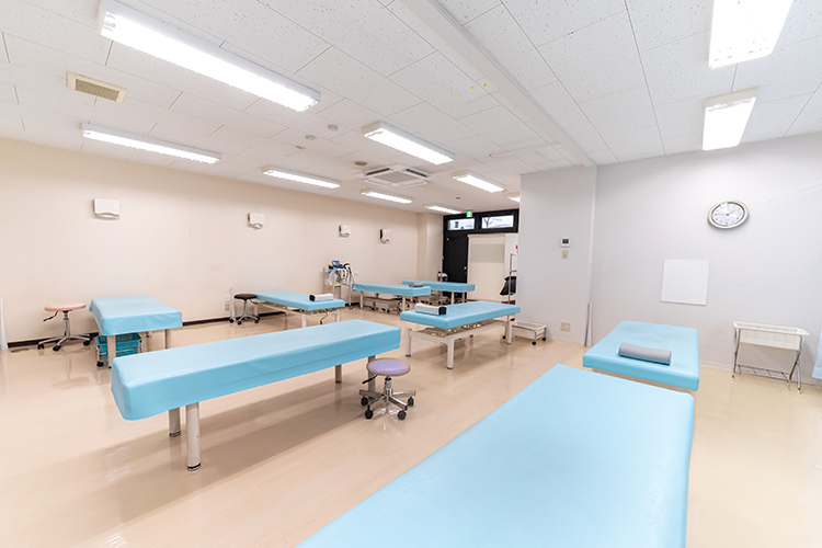 保谷整形外科 西東京市 患者一人ひとりに合った適切な治療法を提案
