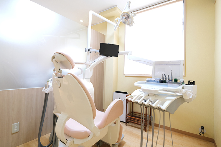 原田歯科医院 杉並区 患者の不安を取り除くために、患者に寄り添った説明を心がける