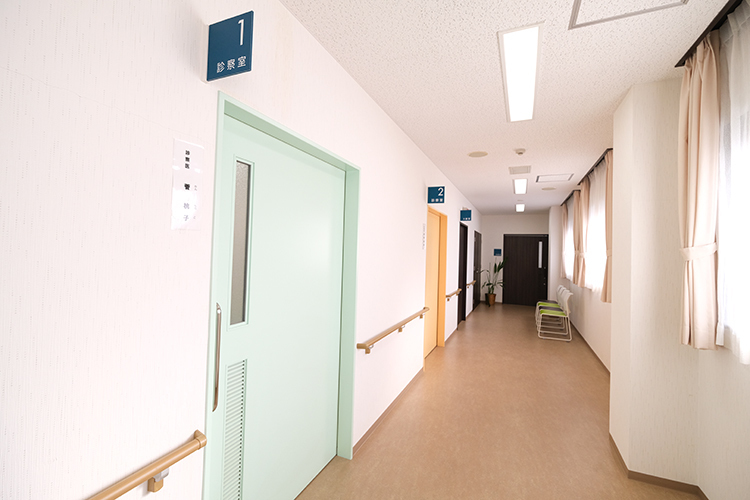 しばさきクリニック 大阪市鶴見区 患者が快適に過ごすためのこだわりがいたる所に詰まっている院内