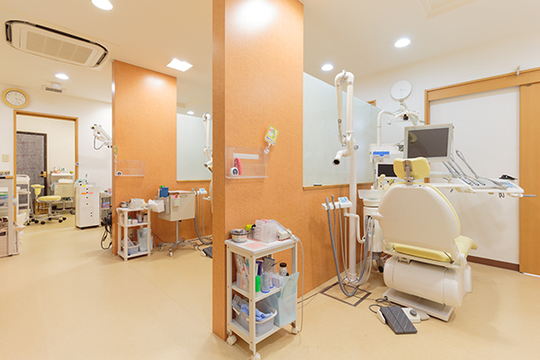 おおの歯科・矯正歯科 神戸市垂水区 歯科医師が各専門分野を生かし診療にあたる