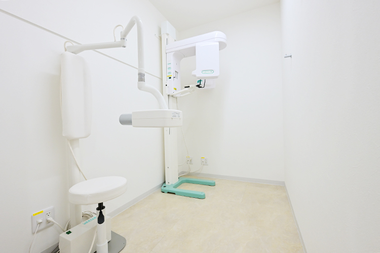 やなぎえデンタルクリニック 調布市 検査機器を各種導入し、精密な検査や診断に努めている  