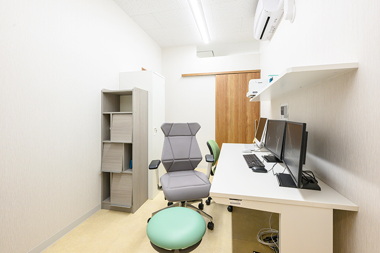 にしな内科 尼崎市 「人を診る」診療を大事にしている