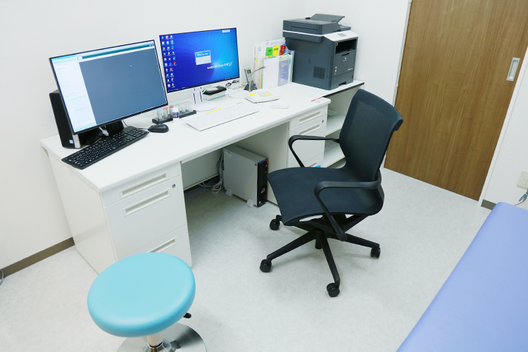 横浜みなと呼吸器内科・内科クリニック 横浜市港南区 長引く咳などで悩む患者からの相談も多い