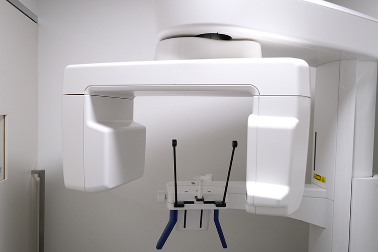 もん歯科・こども矯正歯科クリニック 川西市 歯科用CTや口腔内スキャナーなど先進設備も導入