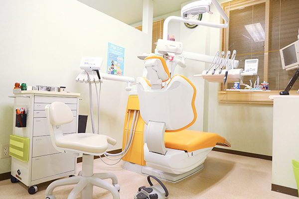 大石歯科クリニック 横浜市戸塚区 清潔感のある診察室