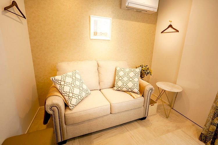 城下町Lクリニック 松江市 他の患者に会うことなく、診察から会計まで行える特別個室