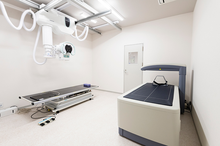 岩津整形外科クリニック 堺市堺区 検査機器や治療器などの設備面も充実している